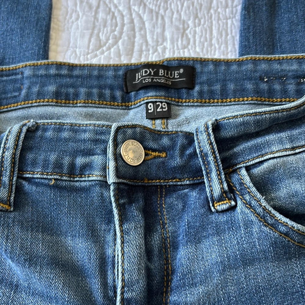 Judy Blue size 9/29